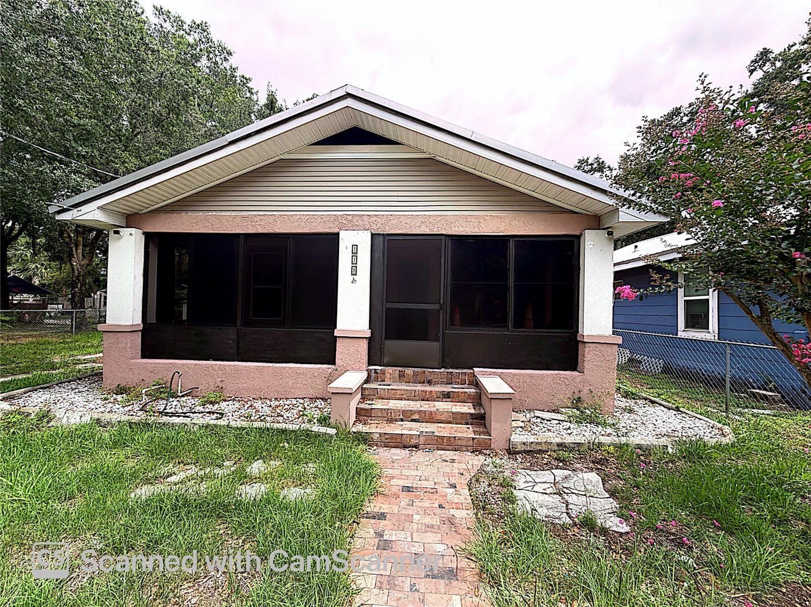 118 W DREW ST