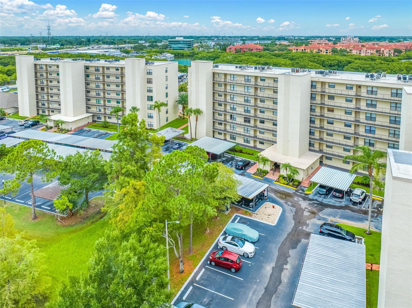 Condominium at 900 COVE CAY DR #1F, CLEARWATER, photo 59 of 69