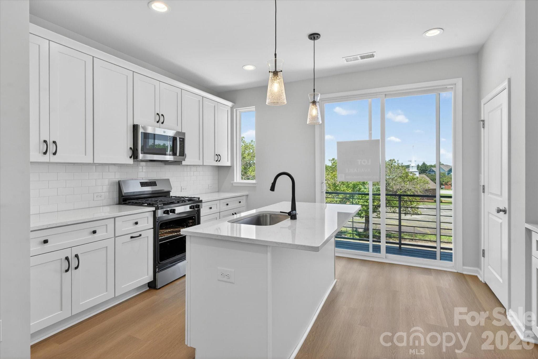 Kitchen - Charlotte