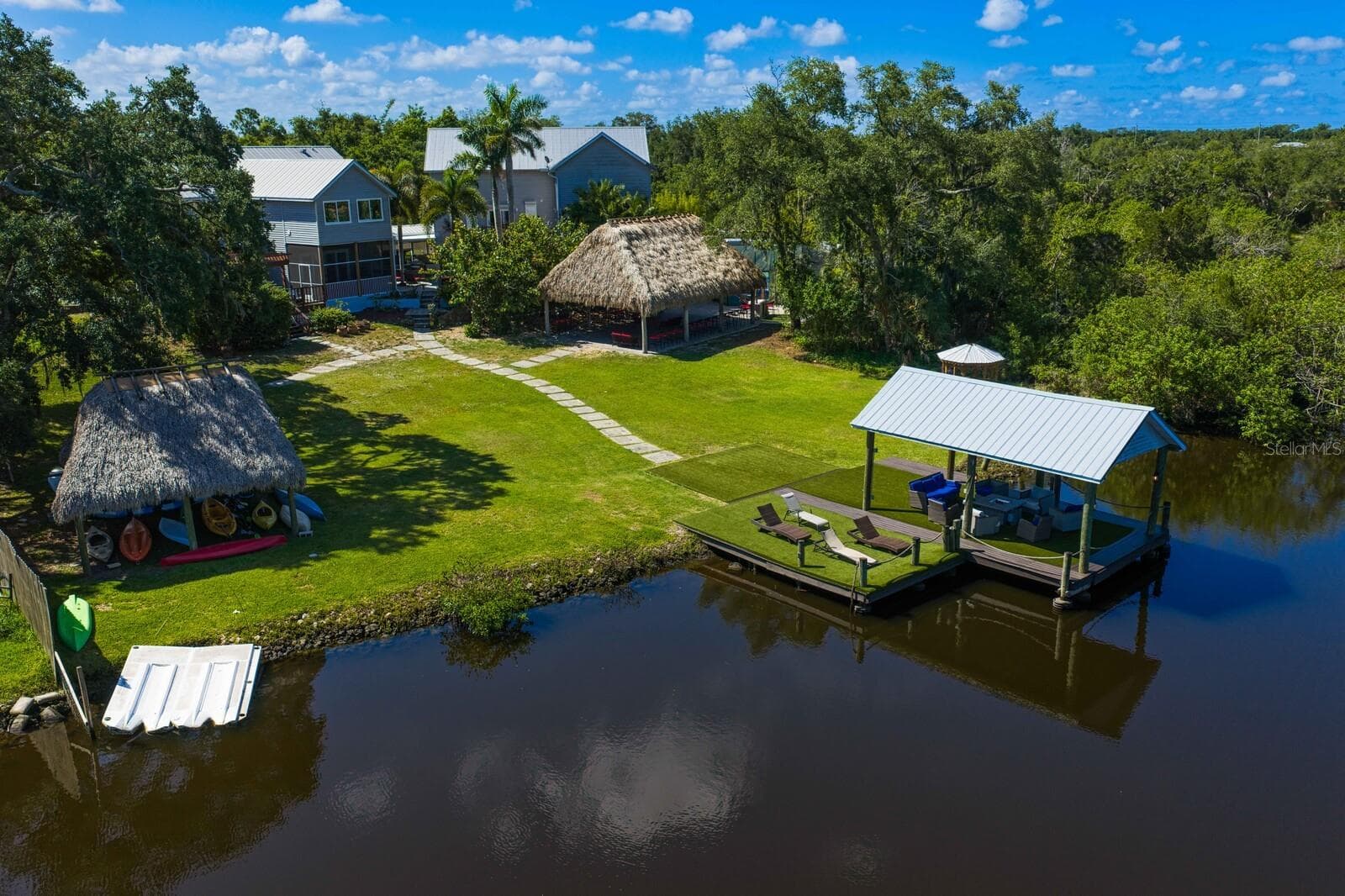 Single Family Residence at 1030 MILL CREEK RD, BRADENTON, photo 6 of 67