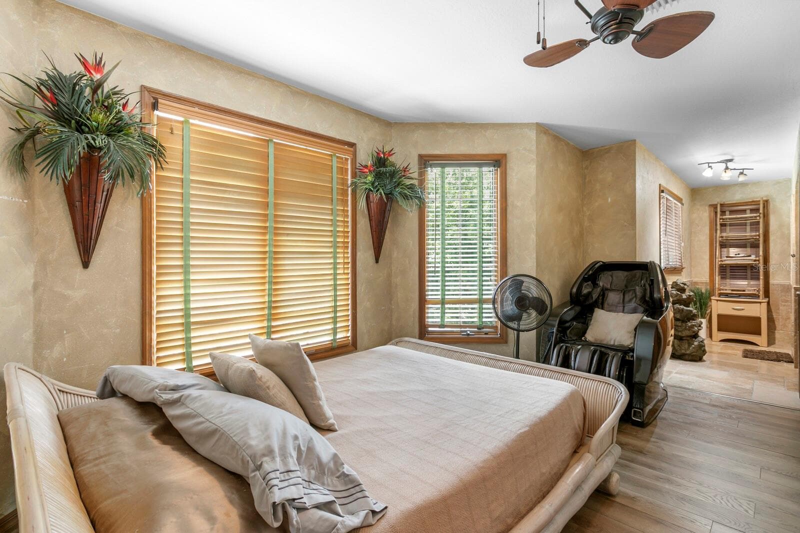 Single Family Residence at 1030 MILL CREEK RD, BRADENTON, photo 44 of 67
