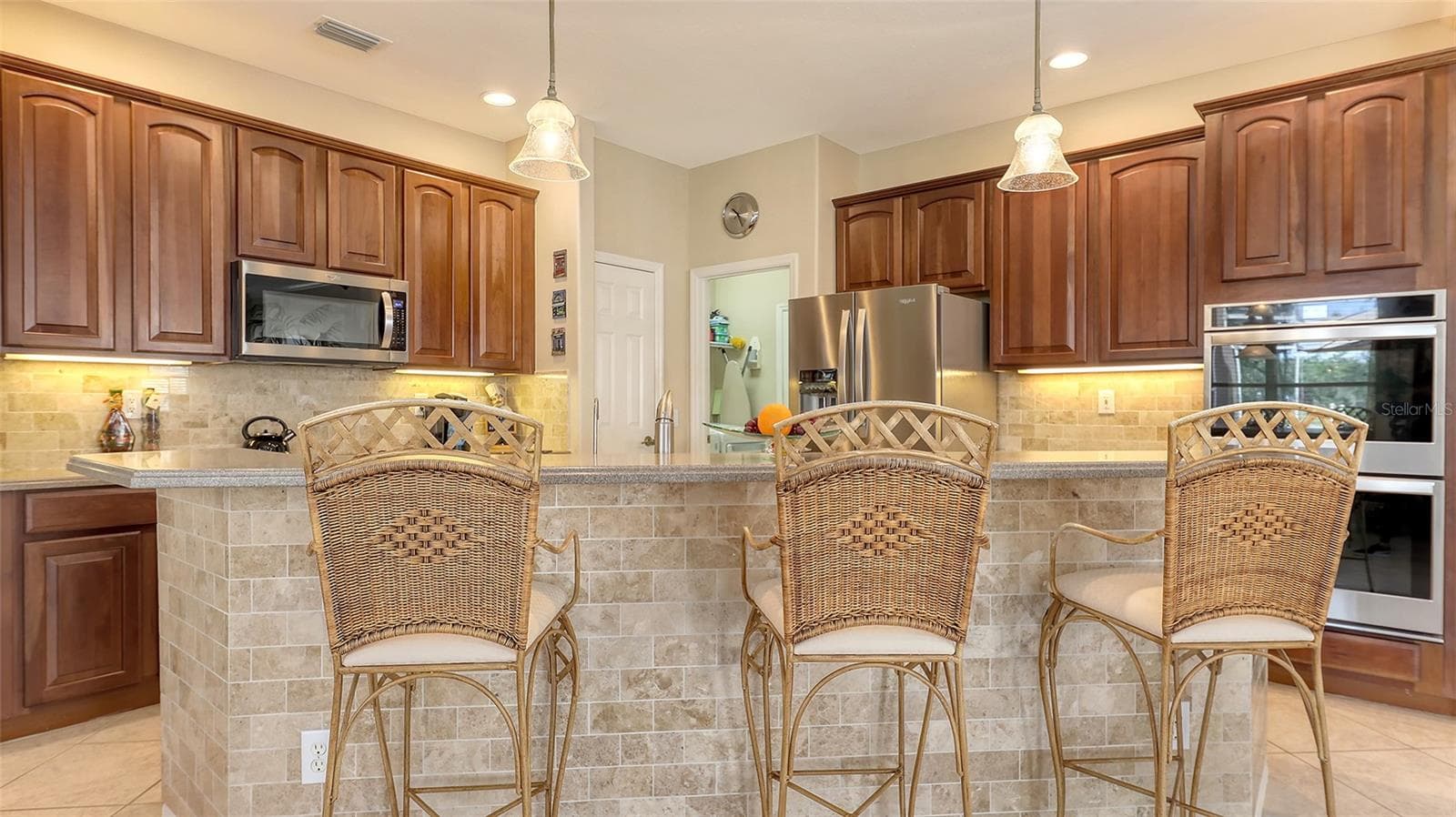 Single Family Residence at 7915 KAVANAGH CT, SARASOTA, photo 24 of 95