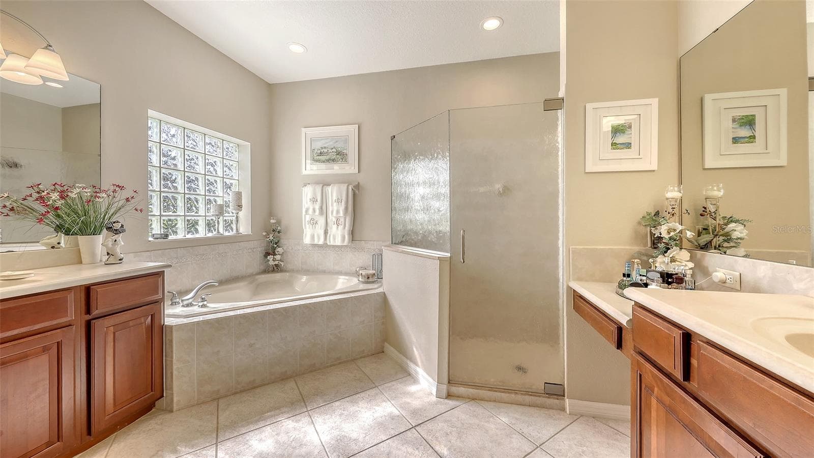 Single Family Residence at 7915 KAVANAGH CT, SARASOTA, photo 35 of 95