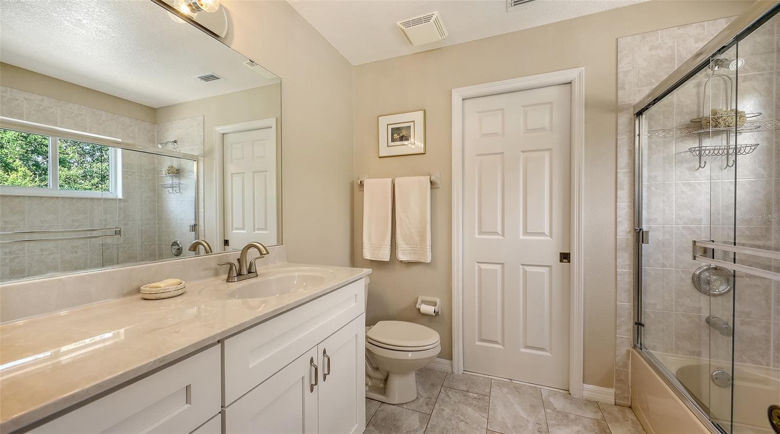 Single Family Residence at 7915 KAVANAGH CT, SARASOTA, photo 44 of 95