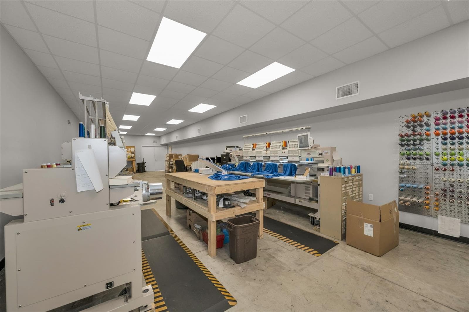 Office 2 in Suite 1 - currently workshop - 6581 SEMINOLE BLVD, SEMINOLE