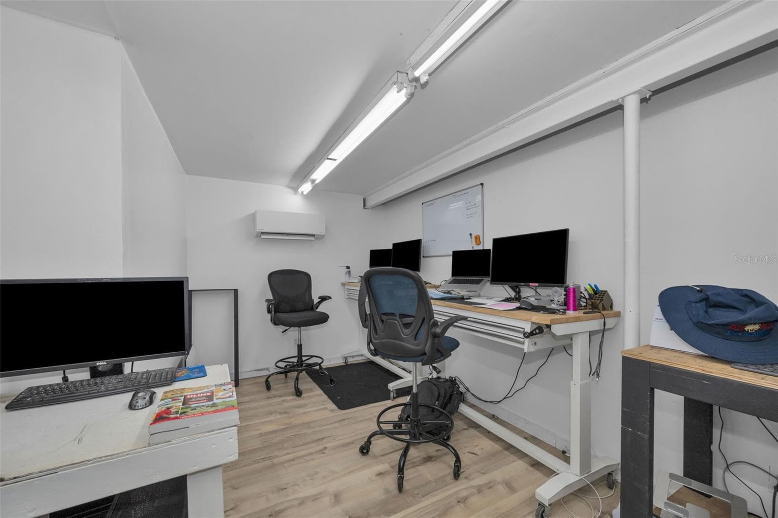 Office 4 in Suite 2 - accessible from either suite - 6581 SEMINOLE BLVD, SEMINOLE