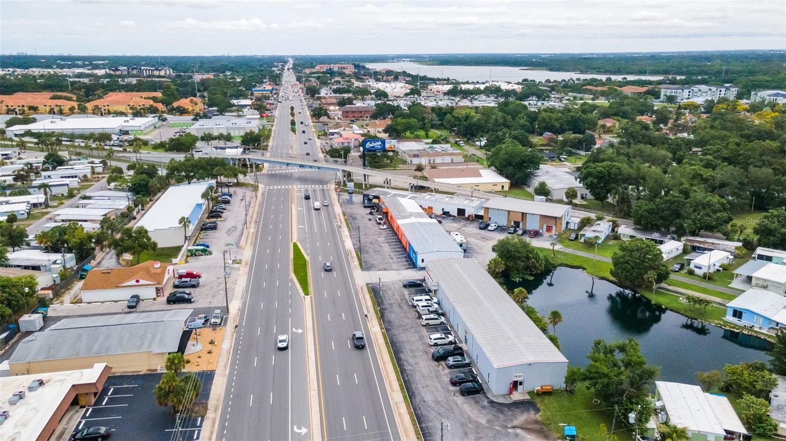Easy access in any direction - 6581 SEMINOLE BLVD, SEMINOLE