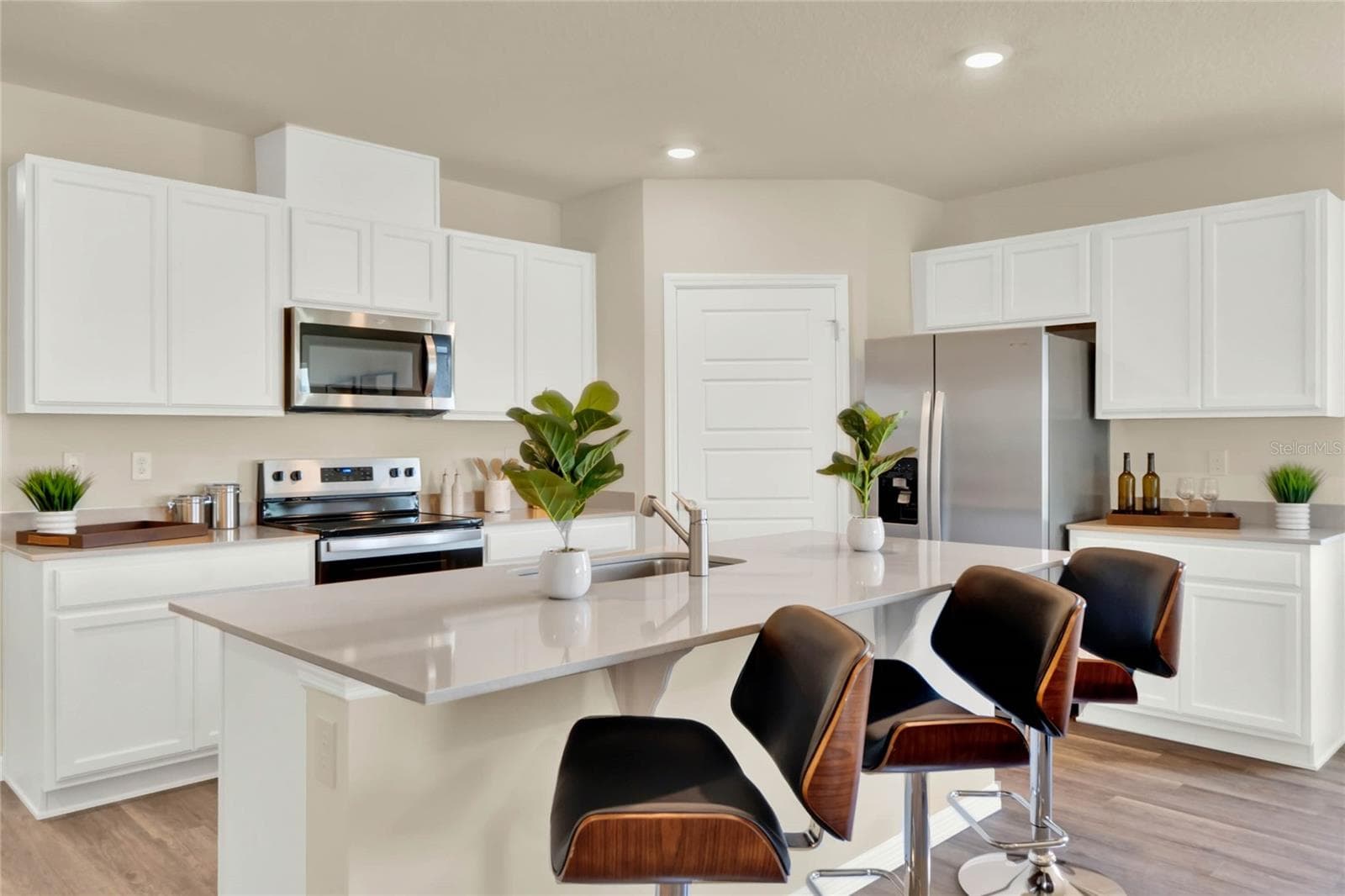 Single Family Residence at 7833 FORREST FOX WAY, LAKELAND, photo 11 of 27