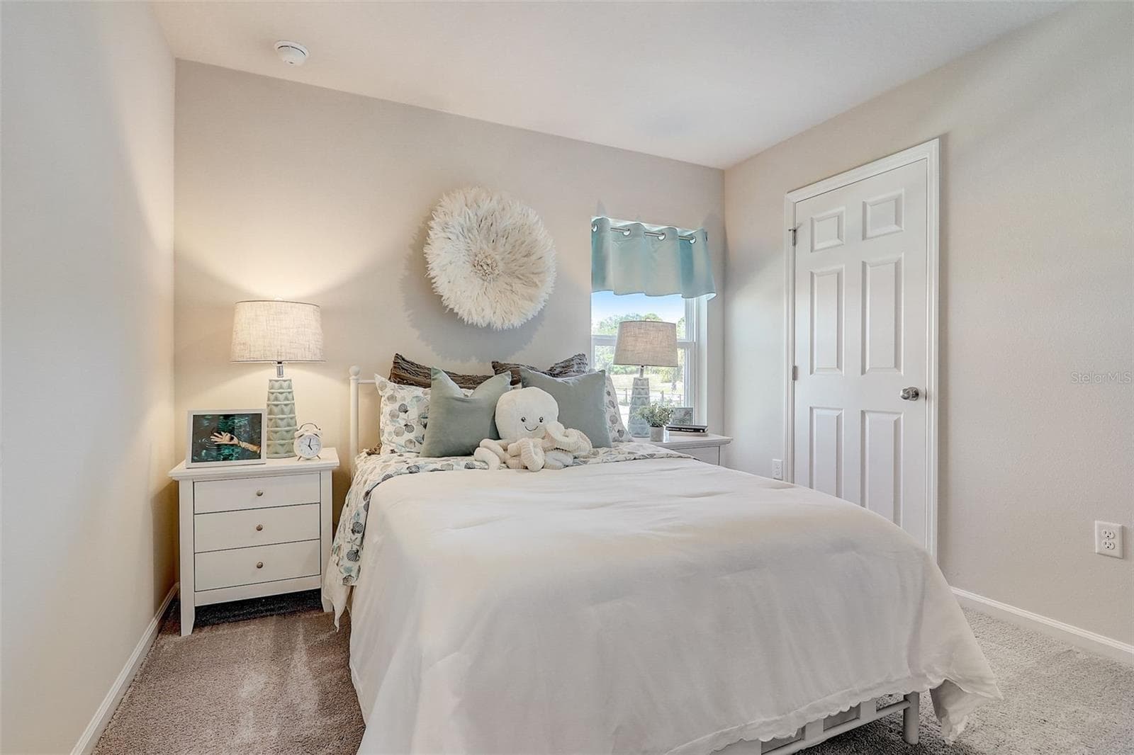 Single Family Residence at 2076 GOLDEN BEAK DR, EAGLE LAKE, photo 26 of 54