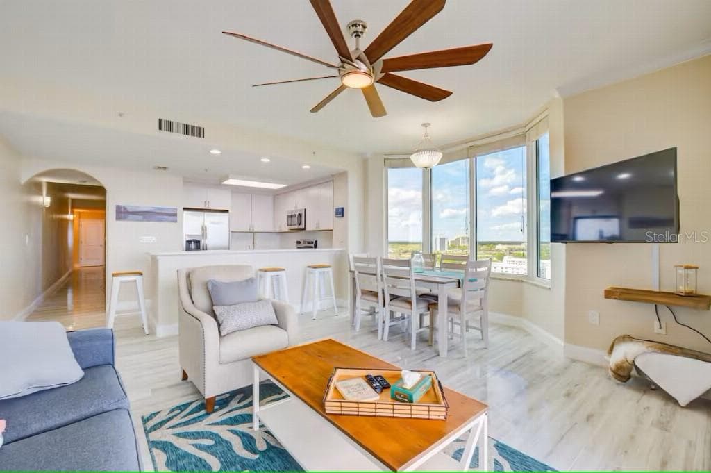 Condo - Hotel at 13415 BLUE HERON BEACH DR #1201, ORLANDO, photo 7 of 29