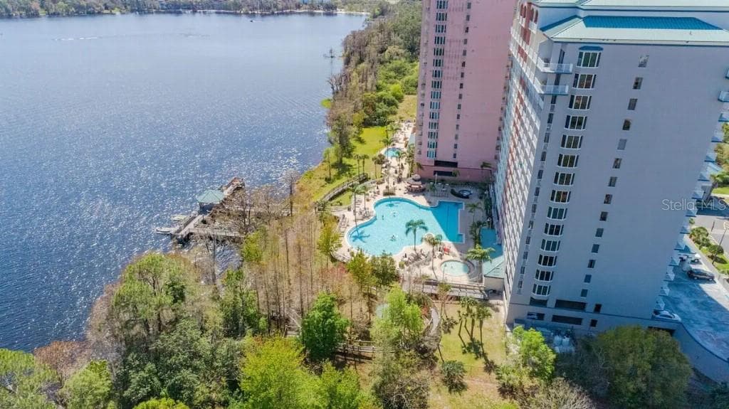 Condo - Hotel at 13415 BLUE HERON BEACH DR #1201, ORLANDO, photo 11 of 29