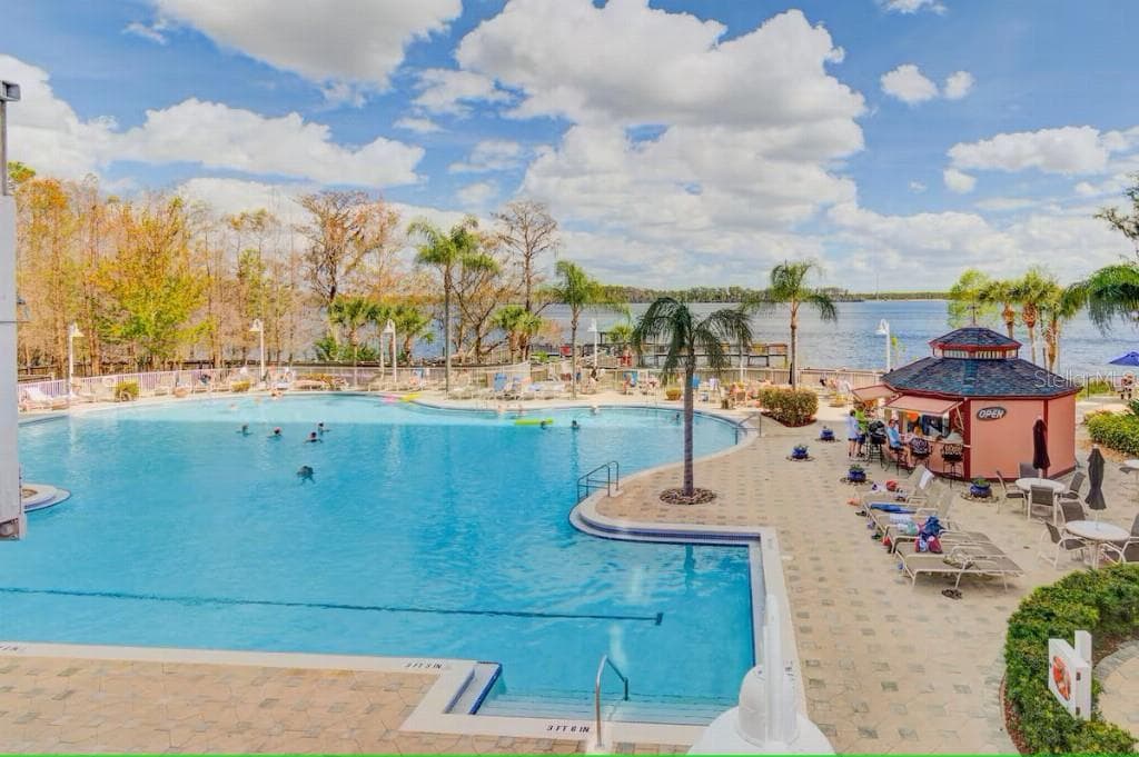 Condo - Hotel at 13415 BLUE HERON BEACH DR #1201, ORLANDO, photo 25 of 29