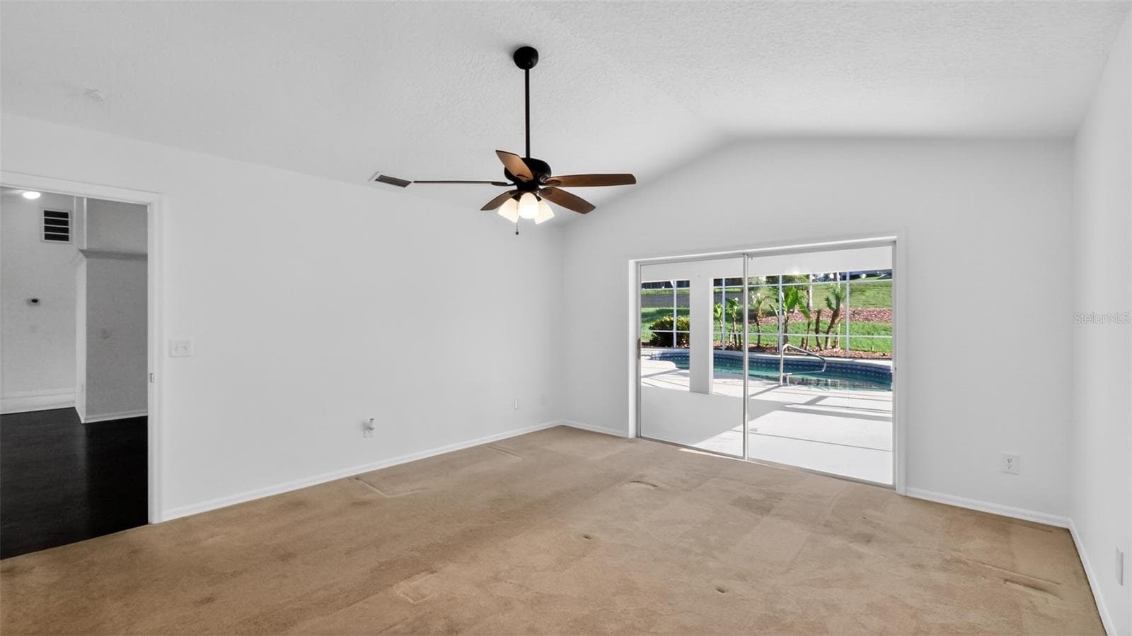 Single Family Residence at 3325 INDIAN TRL, EUSTIS, photo 9 of 14