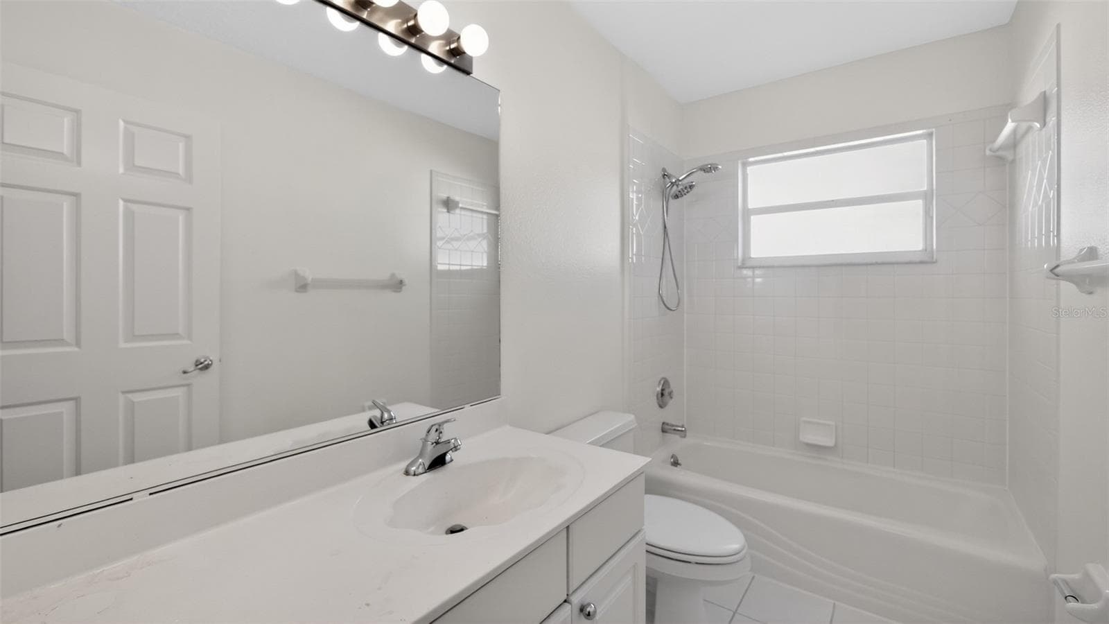Single Family Residence at 3325 INDIAN TRL, EUSTIS, photo 10 of 14