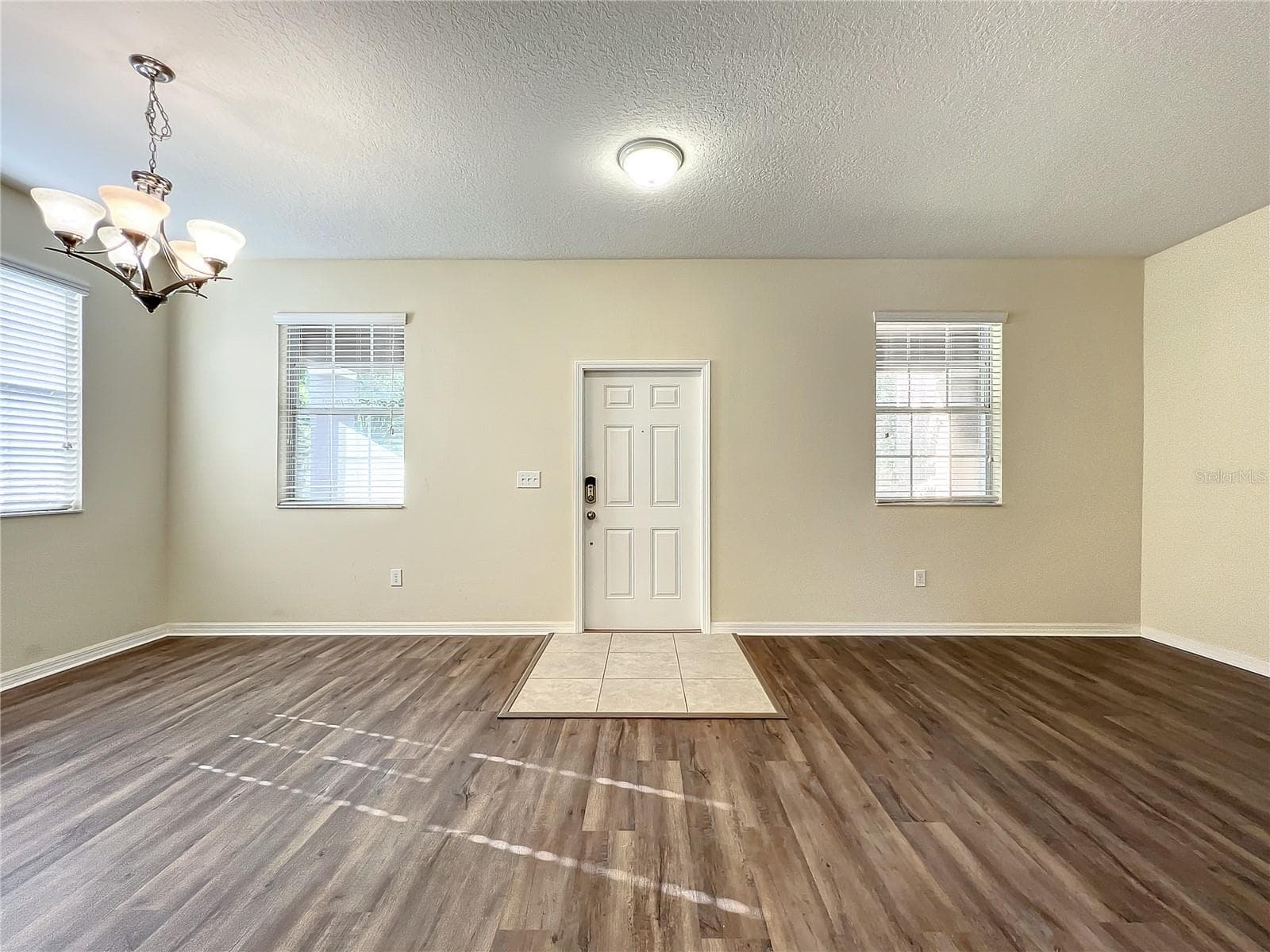 Townhouse at 14903 DRIFTWATER DR, WINTER GARDEN, photo 8 of 59