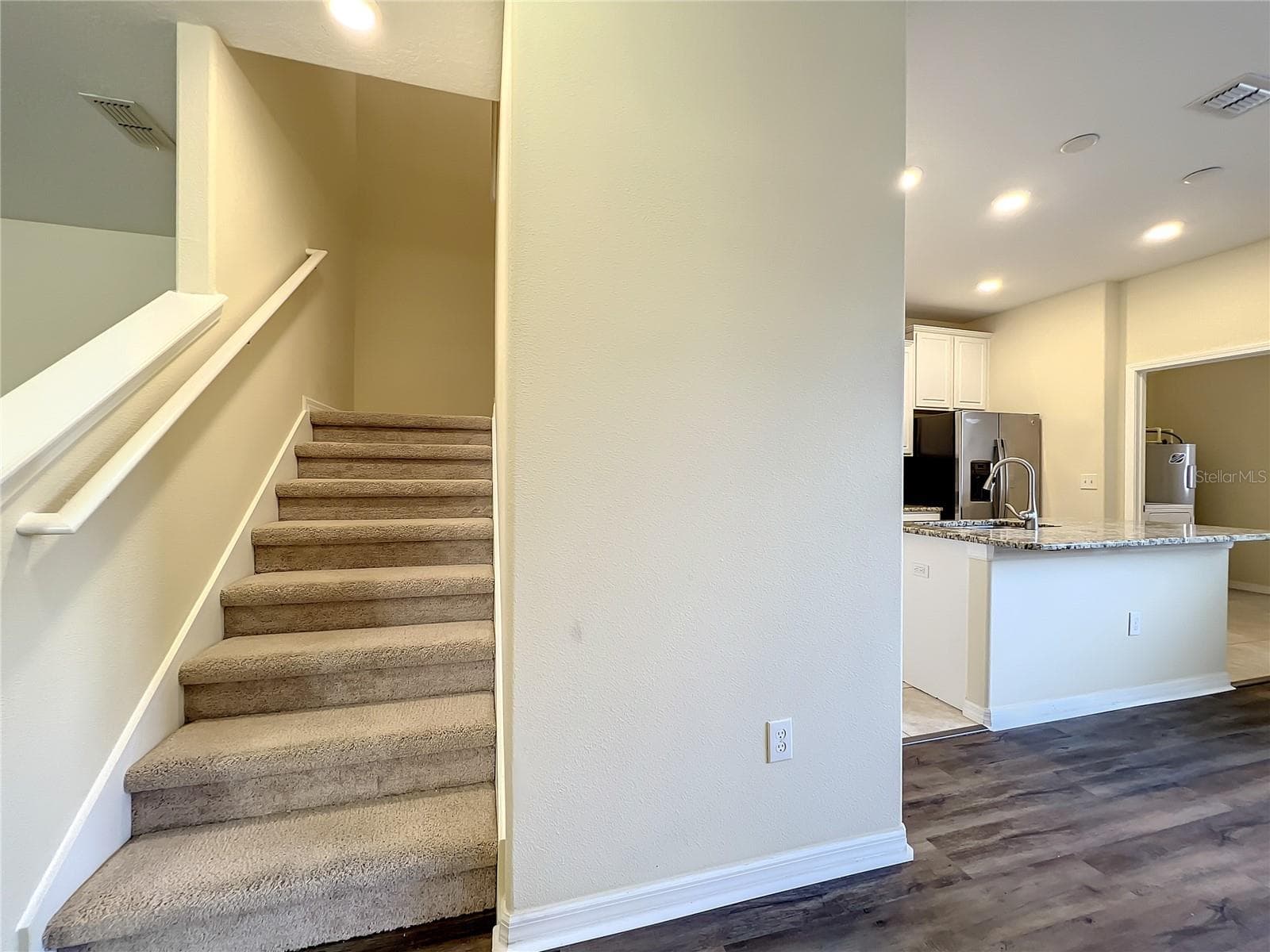 Townhouse at 14903 DRIFTWATER DR, WINTER GARDEN, photo 11 of 59