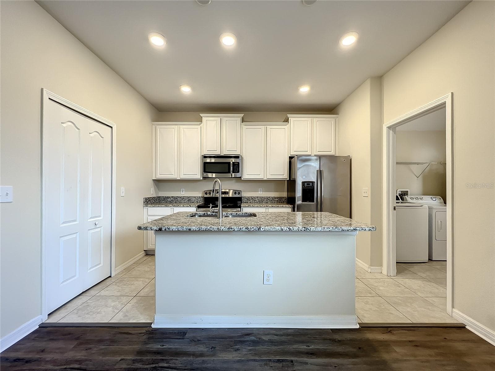 Townhouse at 14903 DRIFTWATER DR, WINTER GARDEN, photo 13 of 59