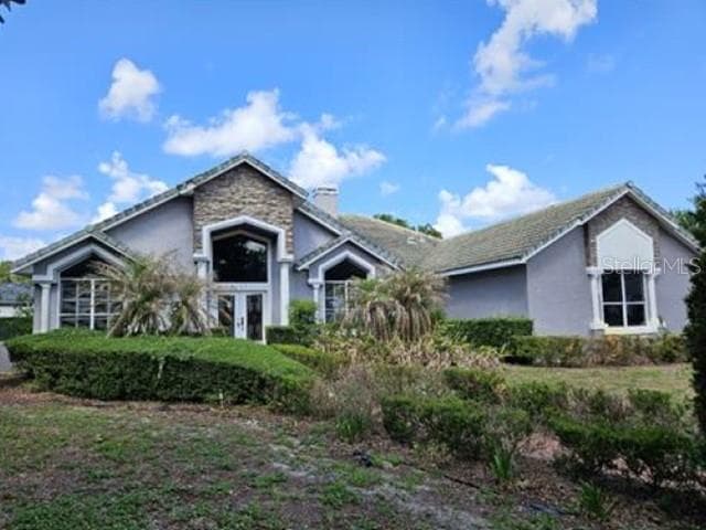 2128 LAKE CRESCENT CT