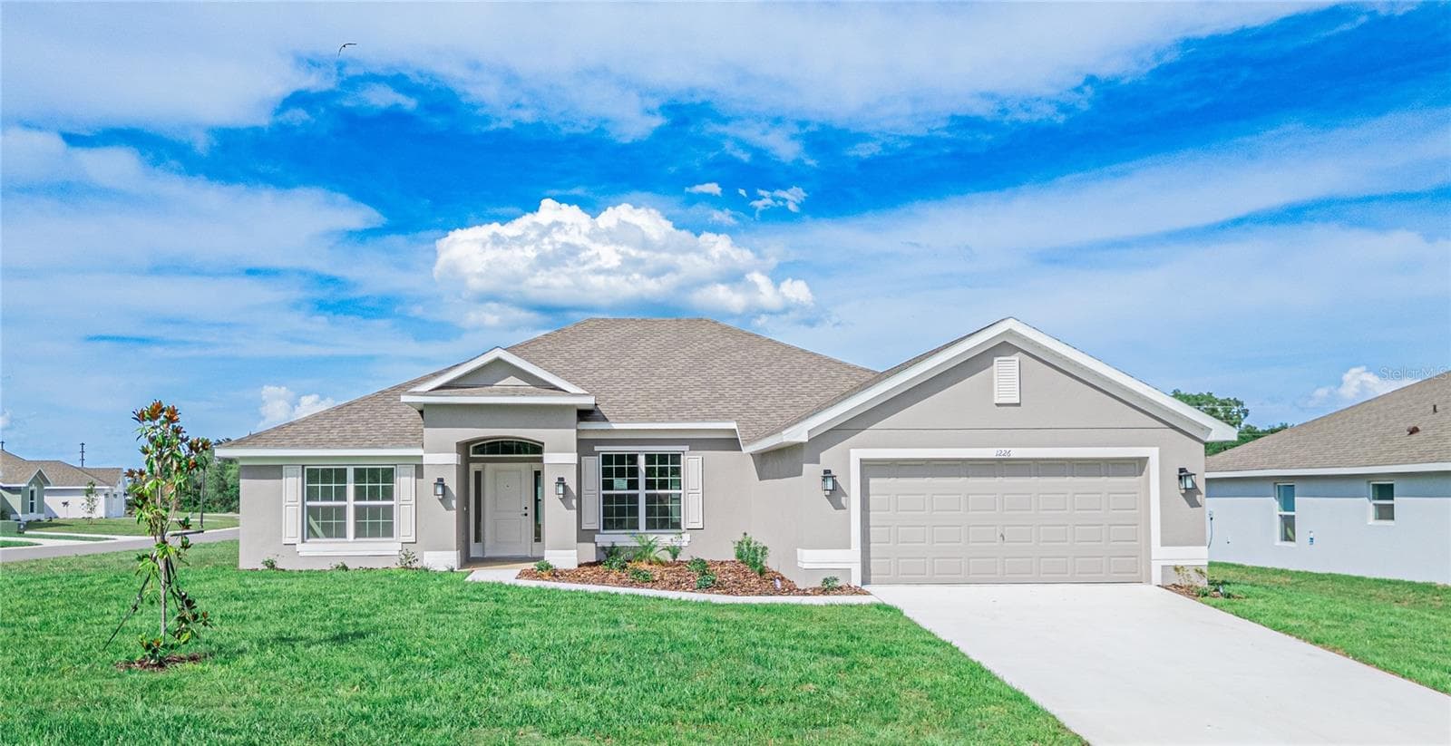 1226 HICKORY NUT DR