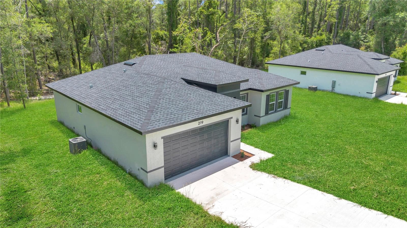 Single Family Residence at 219 E CALDWELL DR, DUNNELLON, photo 3 of 47