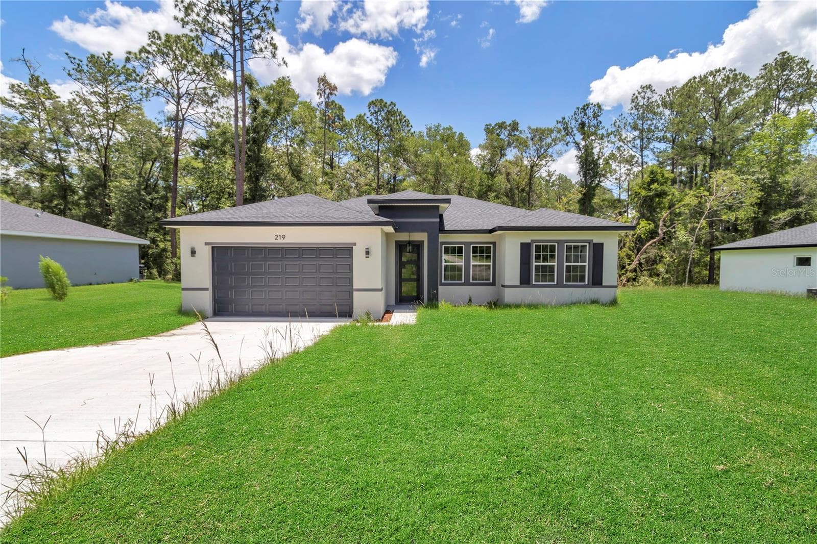 Single Family Residence at 219 E CALDWELL DR, DUNNELLON, photo 5 of 47