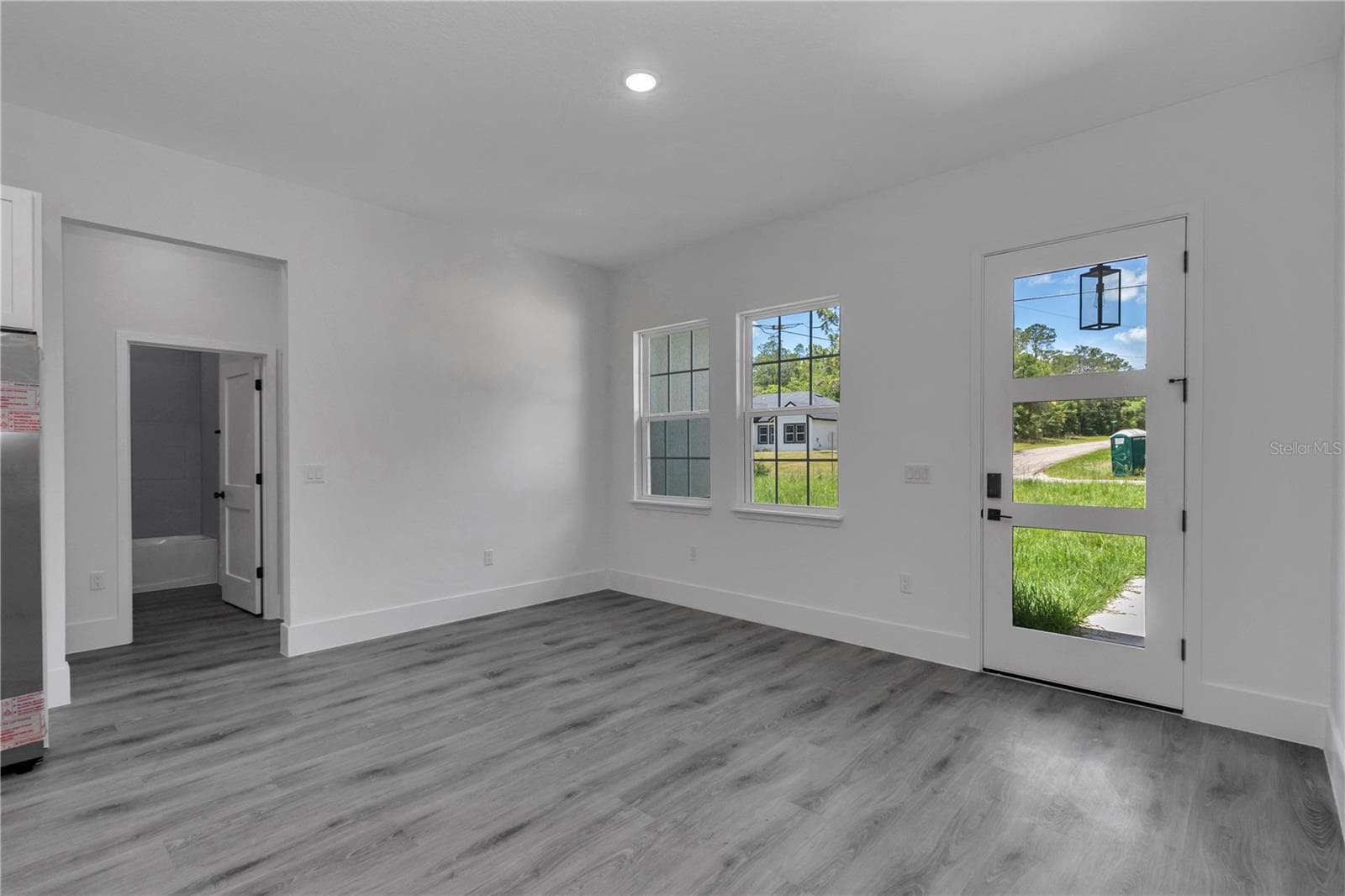 Single Family Residence at 219 E CALDWELL DR, DUNNELLON, photo 13 of 47