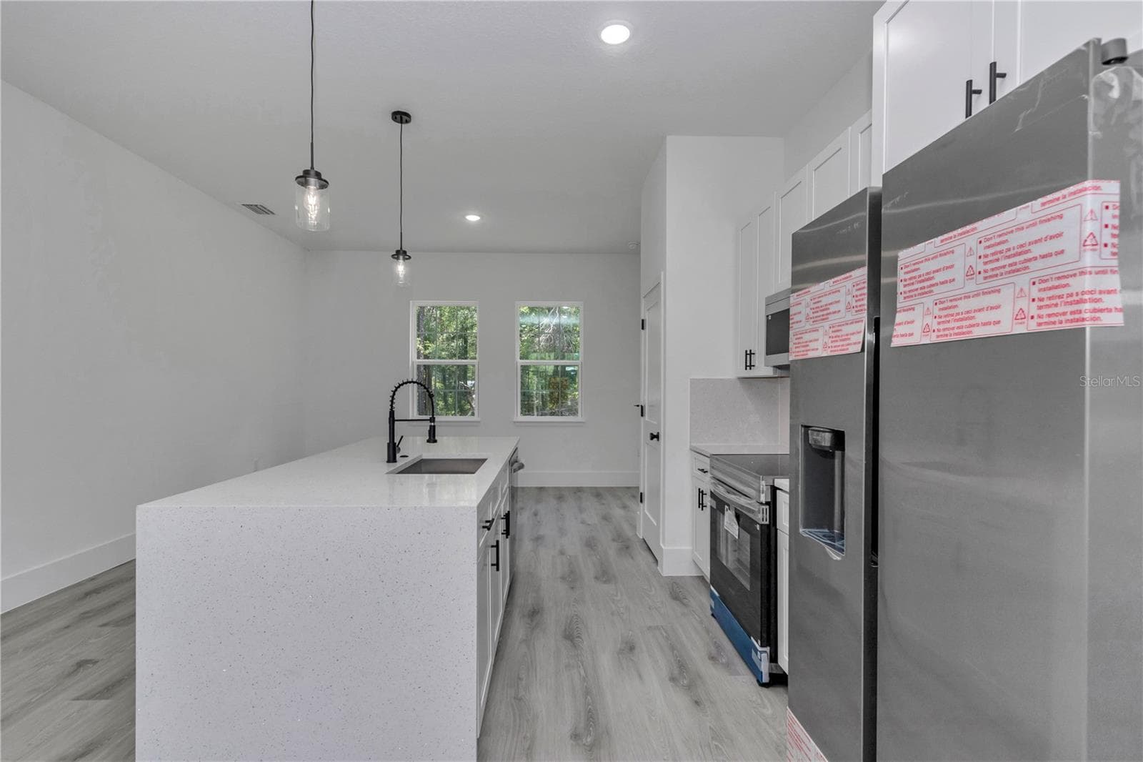 Single Family Residence at 219 E CALDWELL DR, DUNNELLON, photo 19 of 47