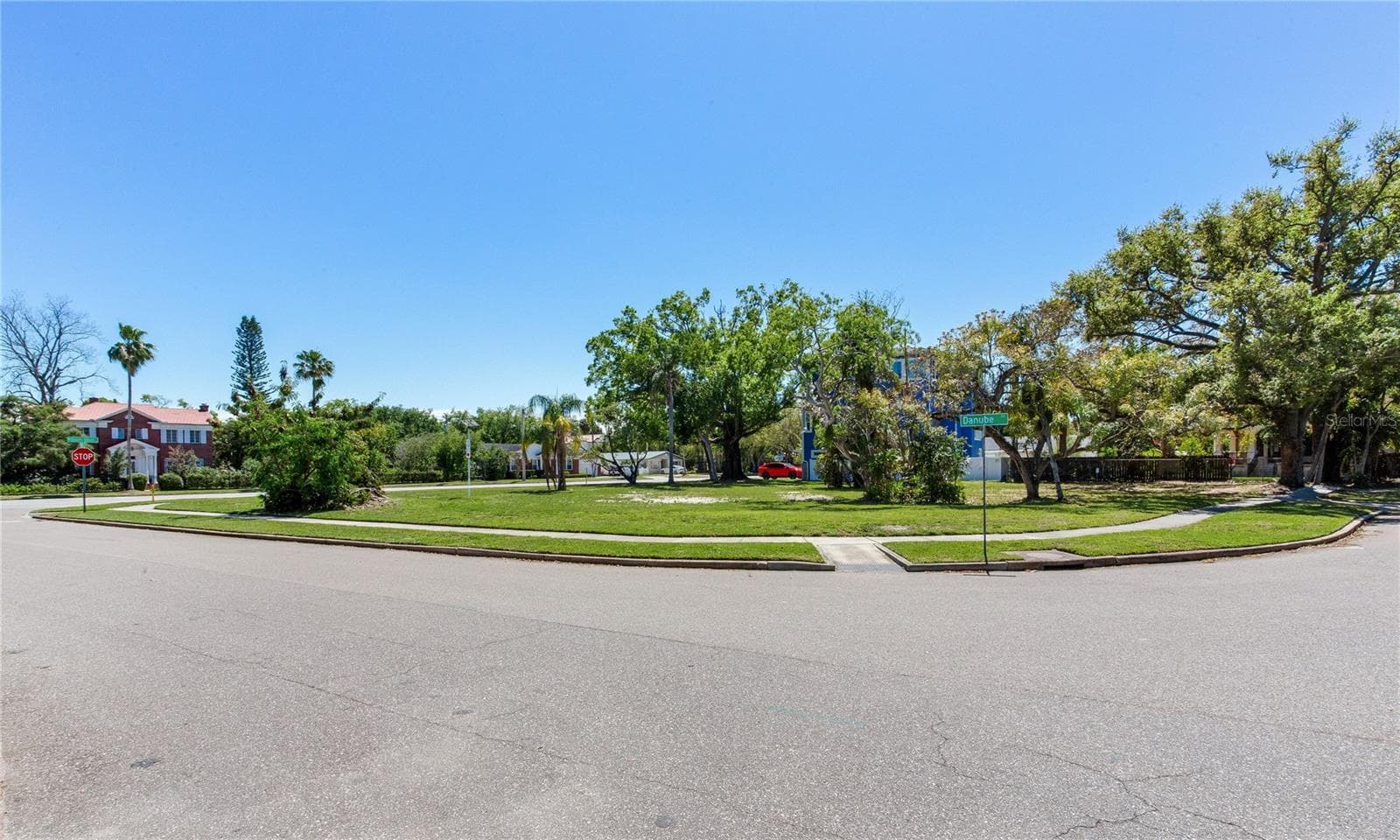 Land at 116 W DAVIS BLVD, TAMPA, photo 15 of 16
