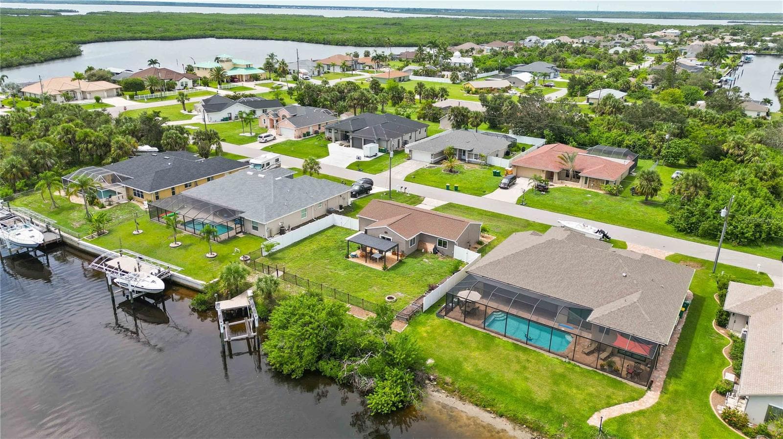 fully fenced in for pet security - 4394 LIBRARY ST, PORT CHARLOTTE