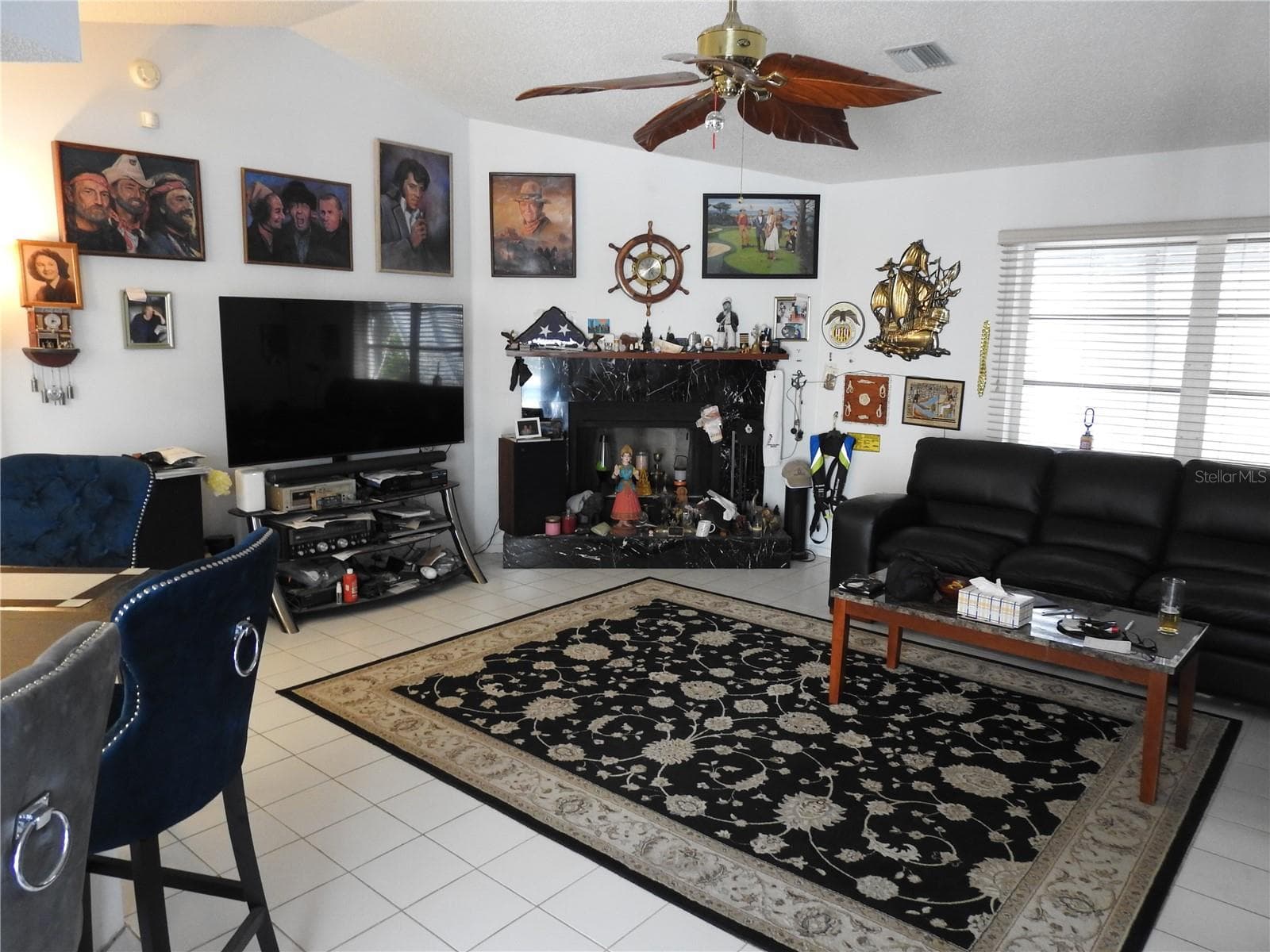 Family room - 2132 PENNSYLVANIA AVE, ENGLEWOOD