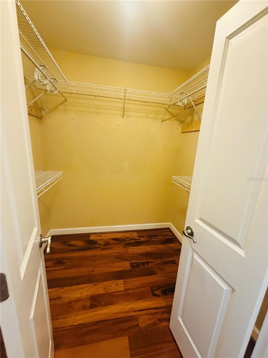 Condominium at 2305 EDGEWATER DR #1708, ORLANDO, photo 14 of 23