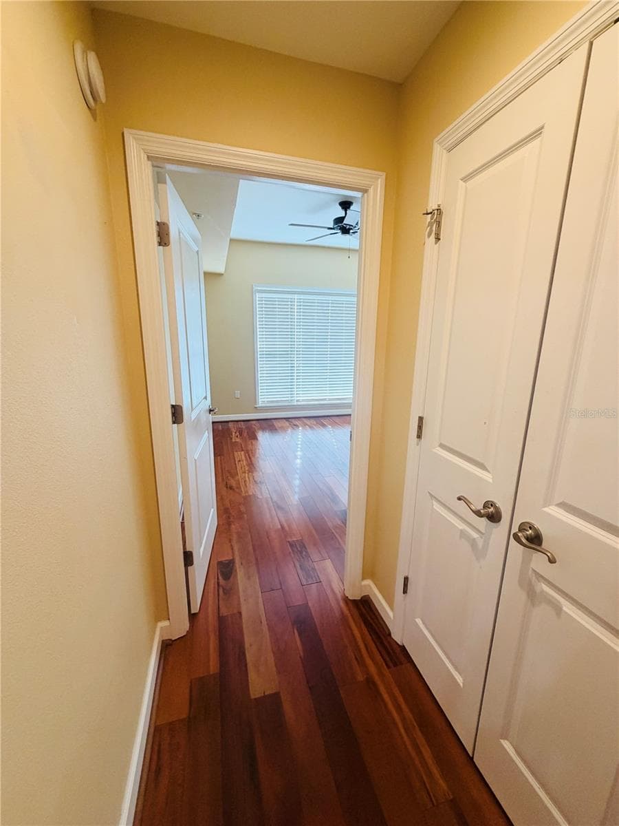 Condominium at 2305 EDGEWATER DR #1708, ORLANDO, photo 18 of 23