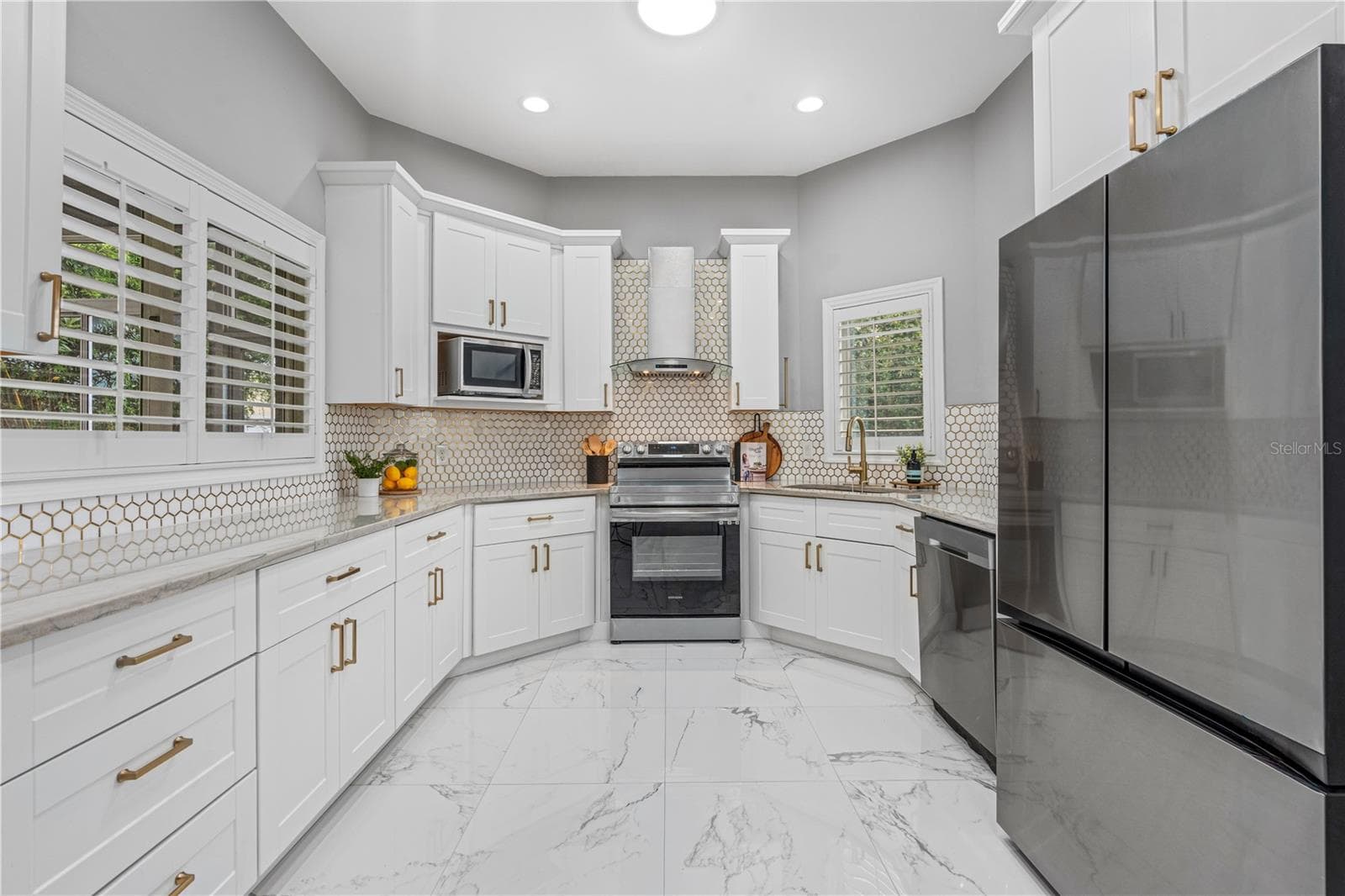 Single Family Residence at 57 BAY POINTE DR, ORMOND BEACH, photo 13 of 65