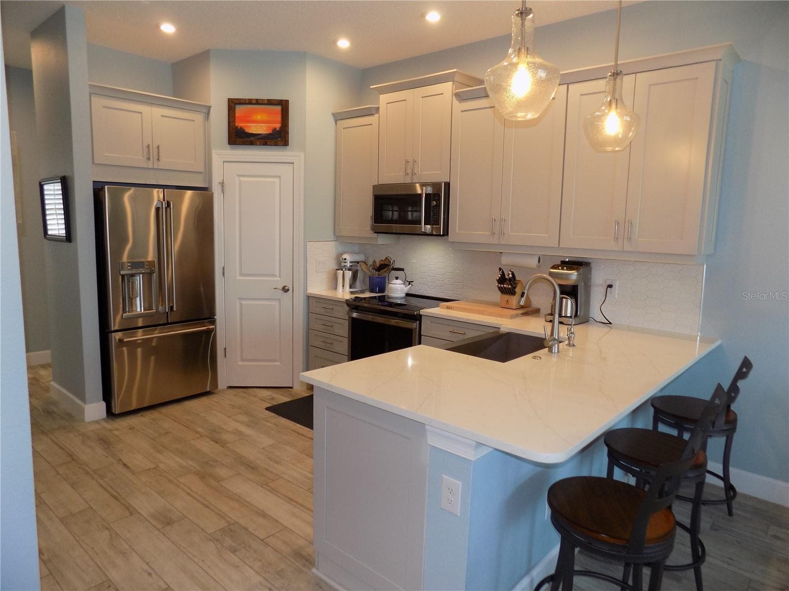 breakfast/snack bar - 2511 CORAL CT, INDIAN ROCKS BEACH