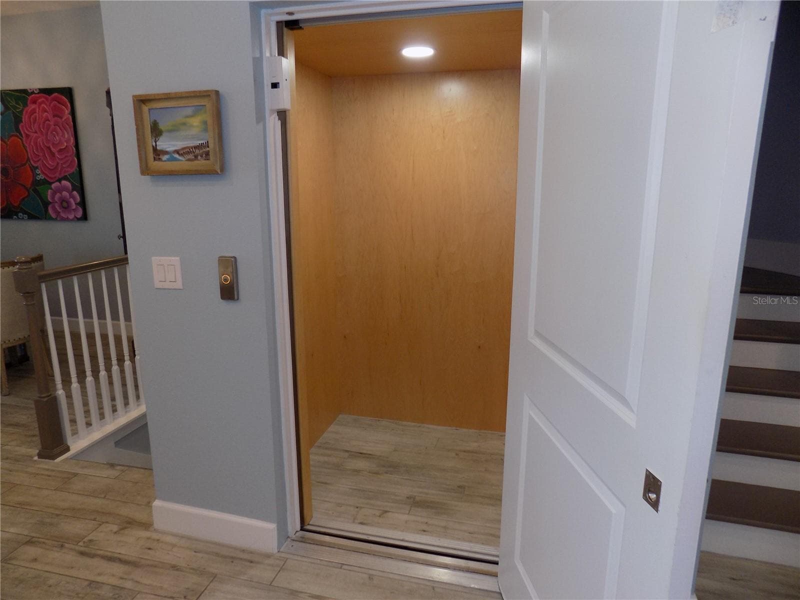 Private Elevator - 2511 CORAL CT, INDIAN ROCKS BEACH