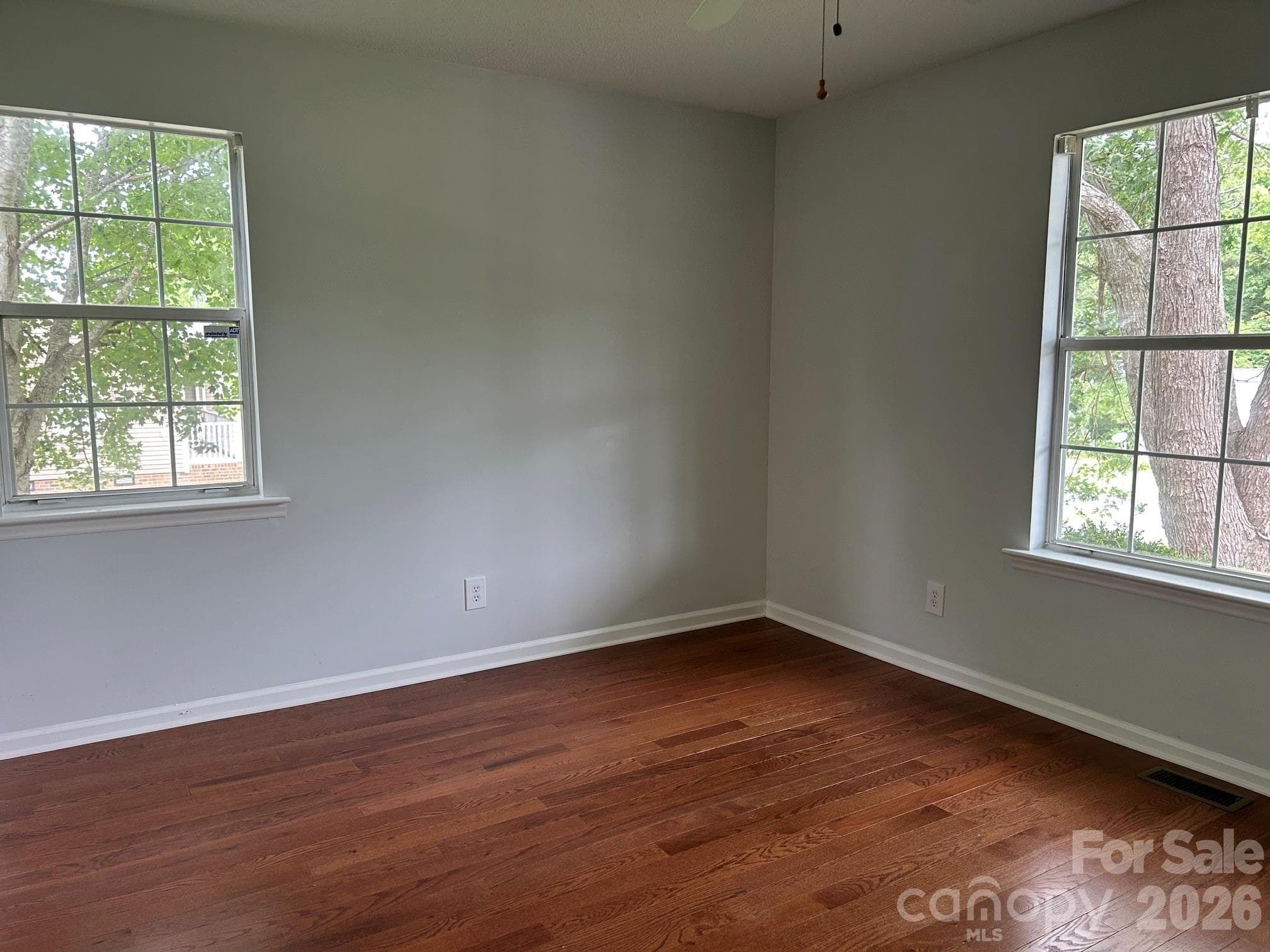 Single Family Residence at Lancaster, photo 19 of 44