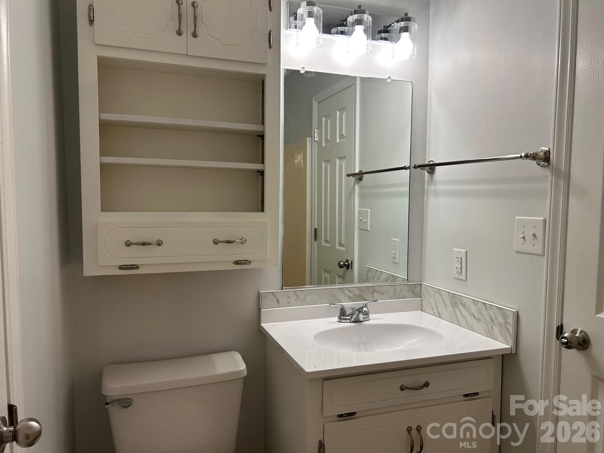 Single Family Residence at Lancaster, photo 23 of 44