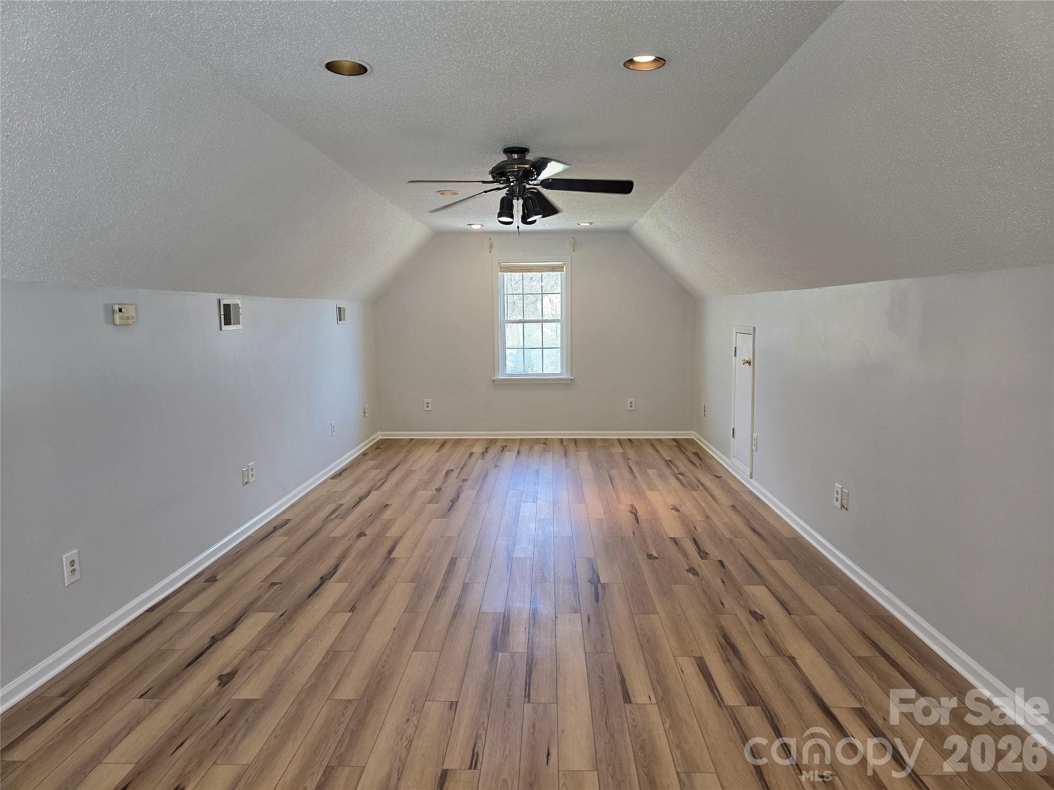 Single Family Residence at Lancaster, photo 27 of 44