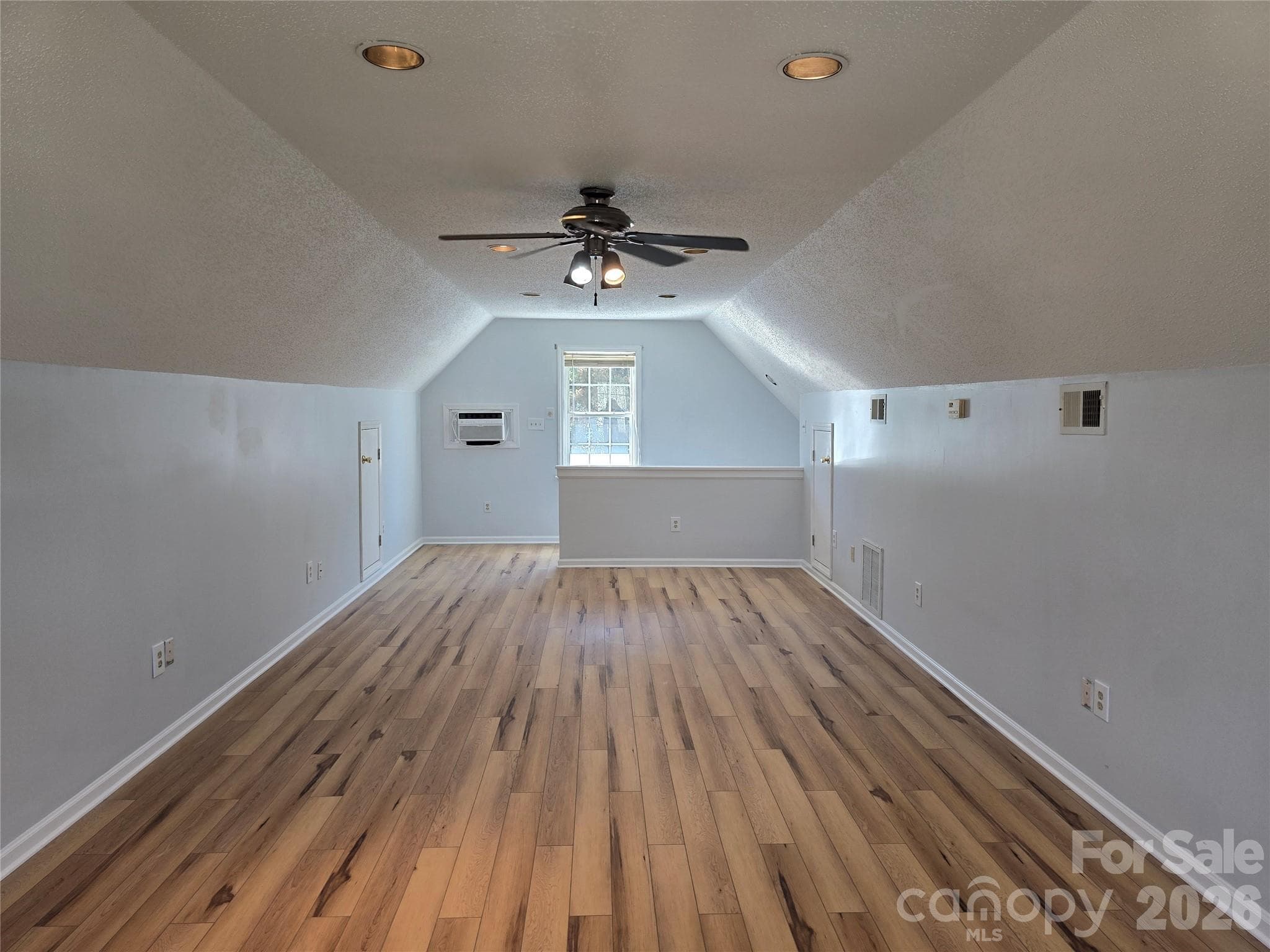Single Family Residence at Lancaster, photo 28 of 44