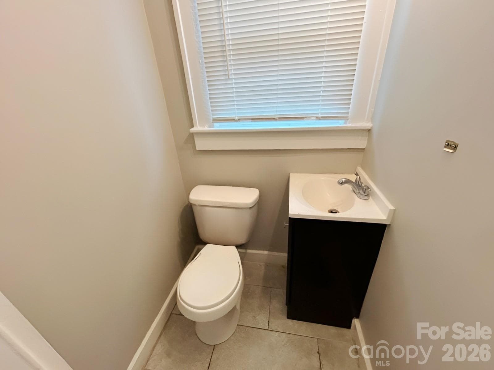 Guest Bathroom - 210 Oakdale Street, Gastonia