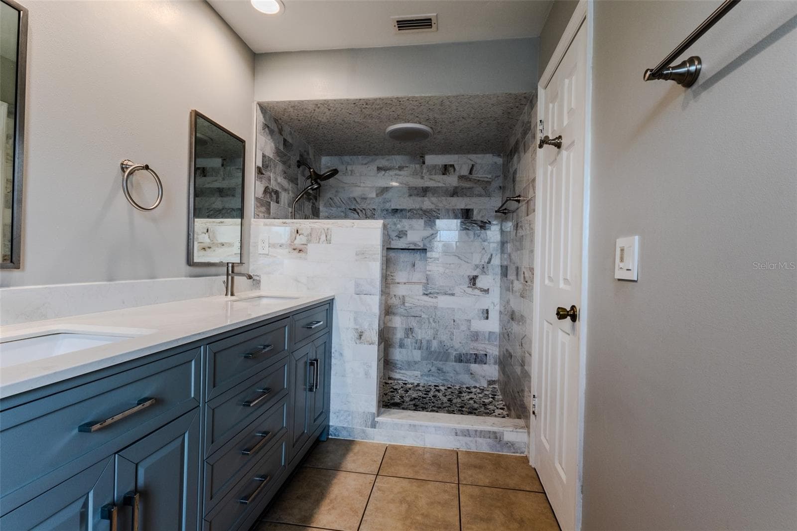 Primary bath - 1861 CROWLEY CIR E, LONGWOOD