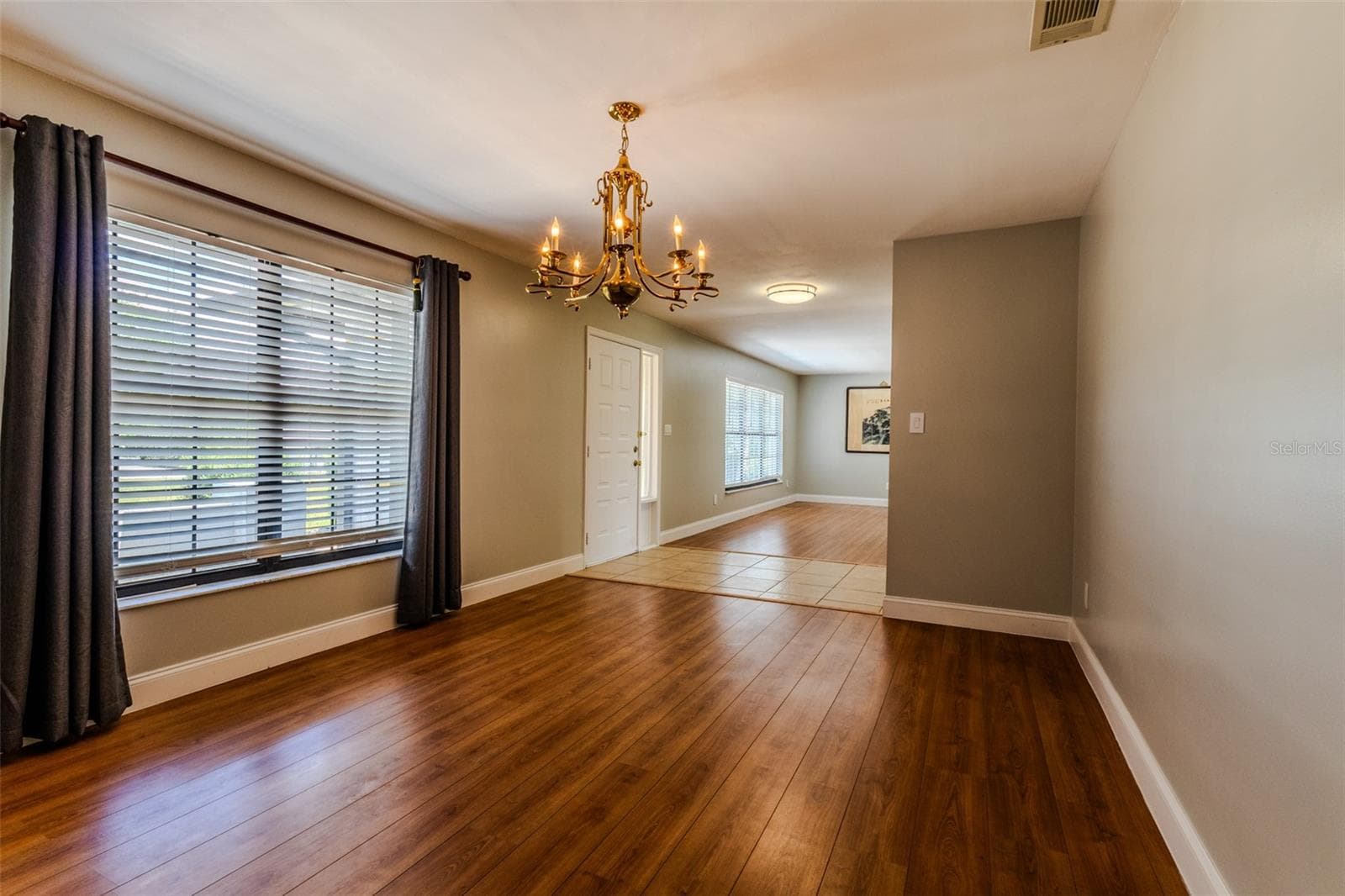 Formal dining room off foyer with access to the kitchen - 1861 CROWLEY CIR E, LONGWOOD