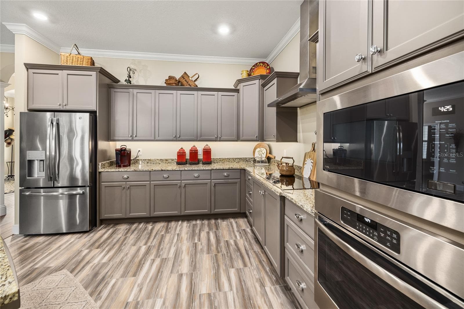 Kitchen - 1097 SUGAR LOAF KEY LOOP, LADY LAKE