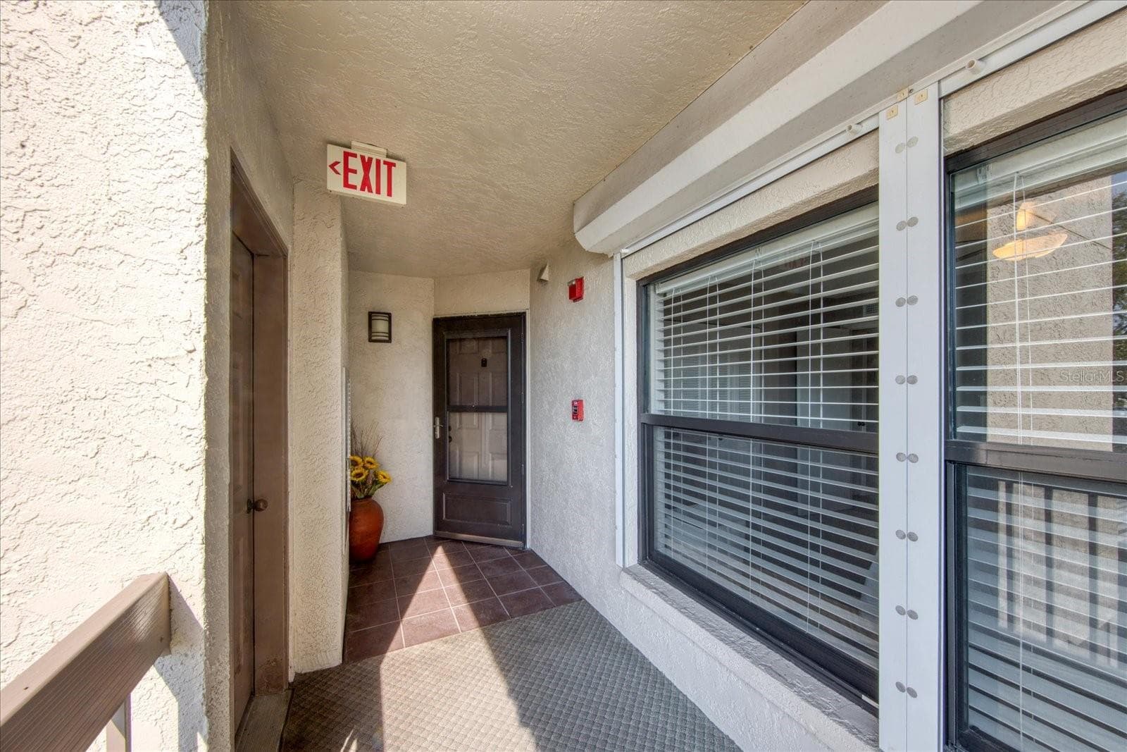 Condominium at 1324 PASADENA AVE S #201, SOUTH PASADENA, photo 2 of 36