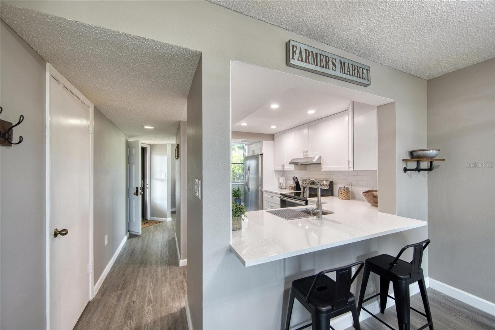 Condominium at 1324 PASADENA AVE S #201, SOUTH PASADENA, photo 9 of 36