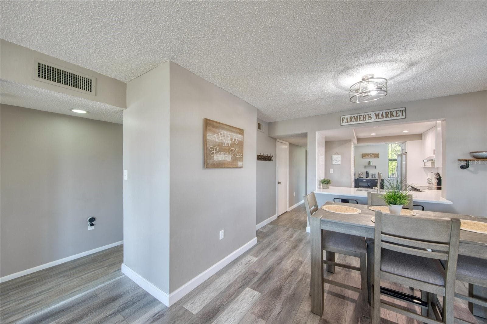 Condominium at 1324 PASADENA AVE S #201, SOUTH PASADENA, photo 12 of 36