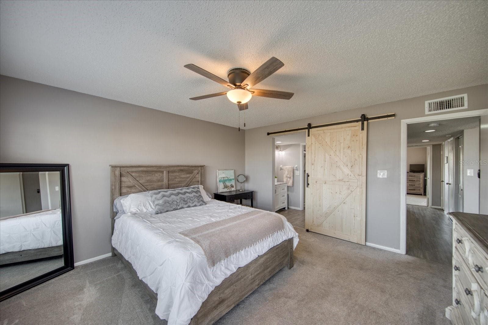 Condominium at 1324 PASADENA AVE S #201, SOUTH PASADENA, photo 16 of 36