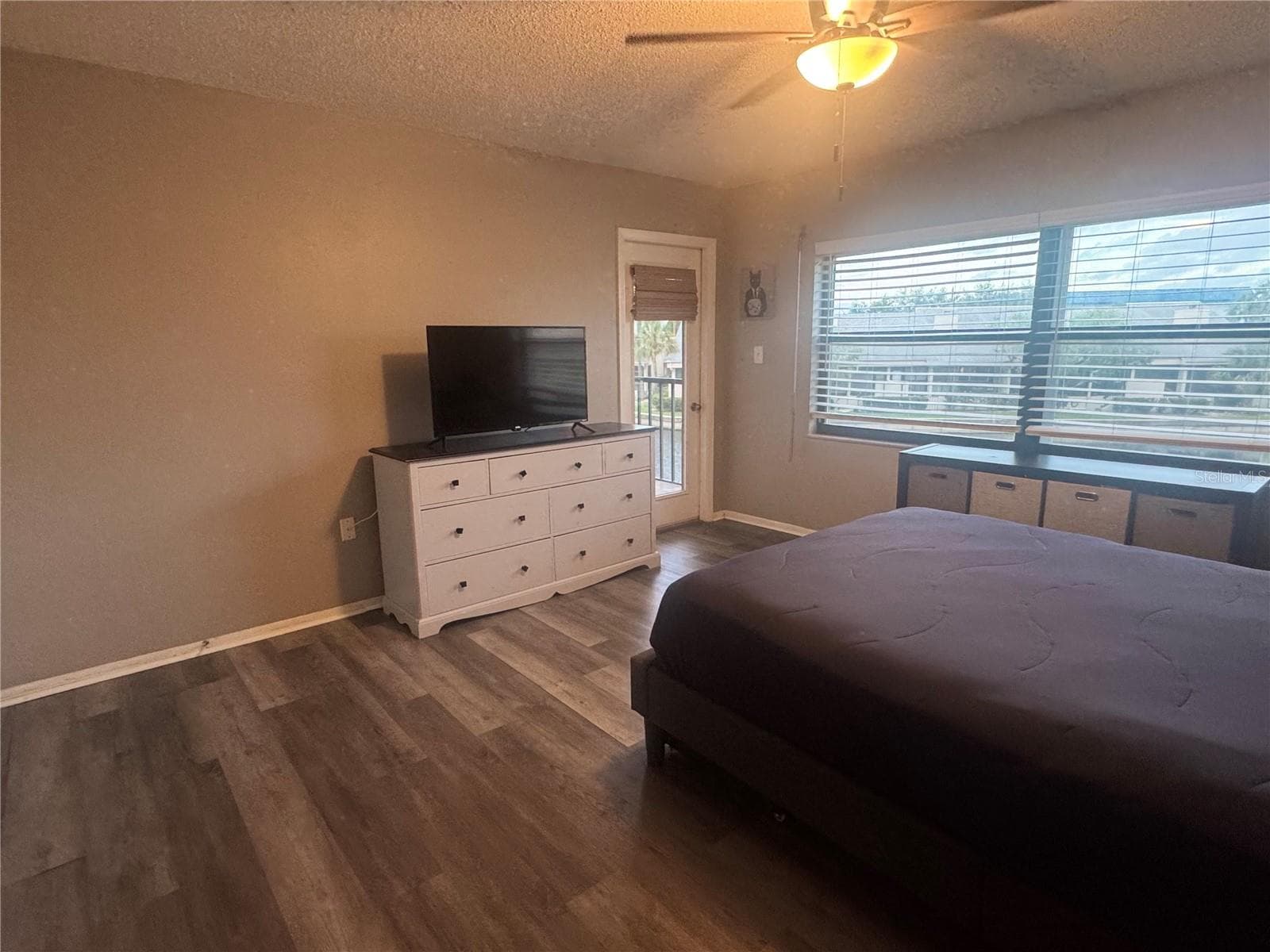 Condominium at 1324 PASADENA AVE S #201, SOUTH PASADENA, photo 19 of 36