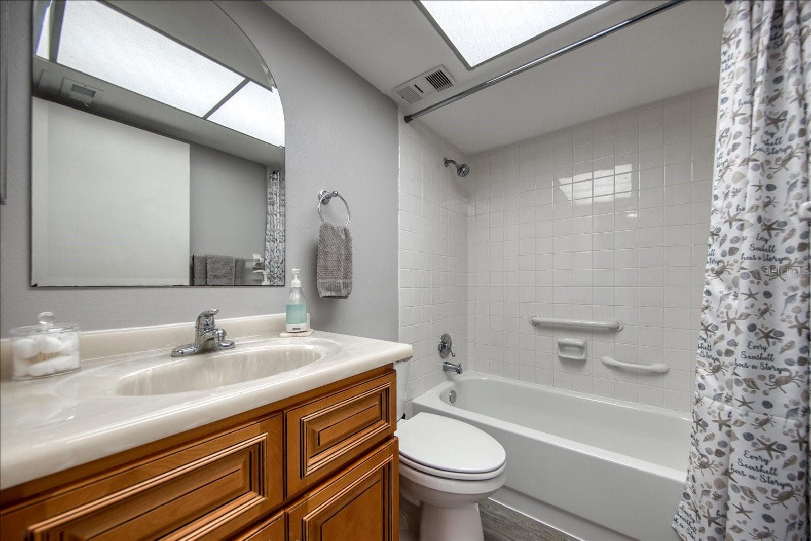 Condominium at 1324 PASADENA AVE S #201, SOUTH PASADENA, photo 27 of 36