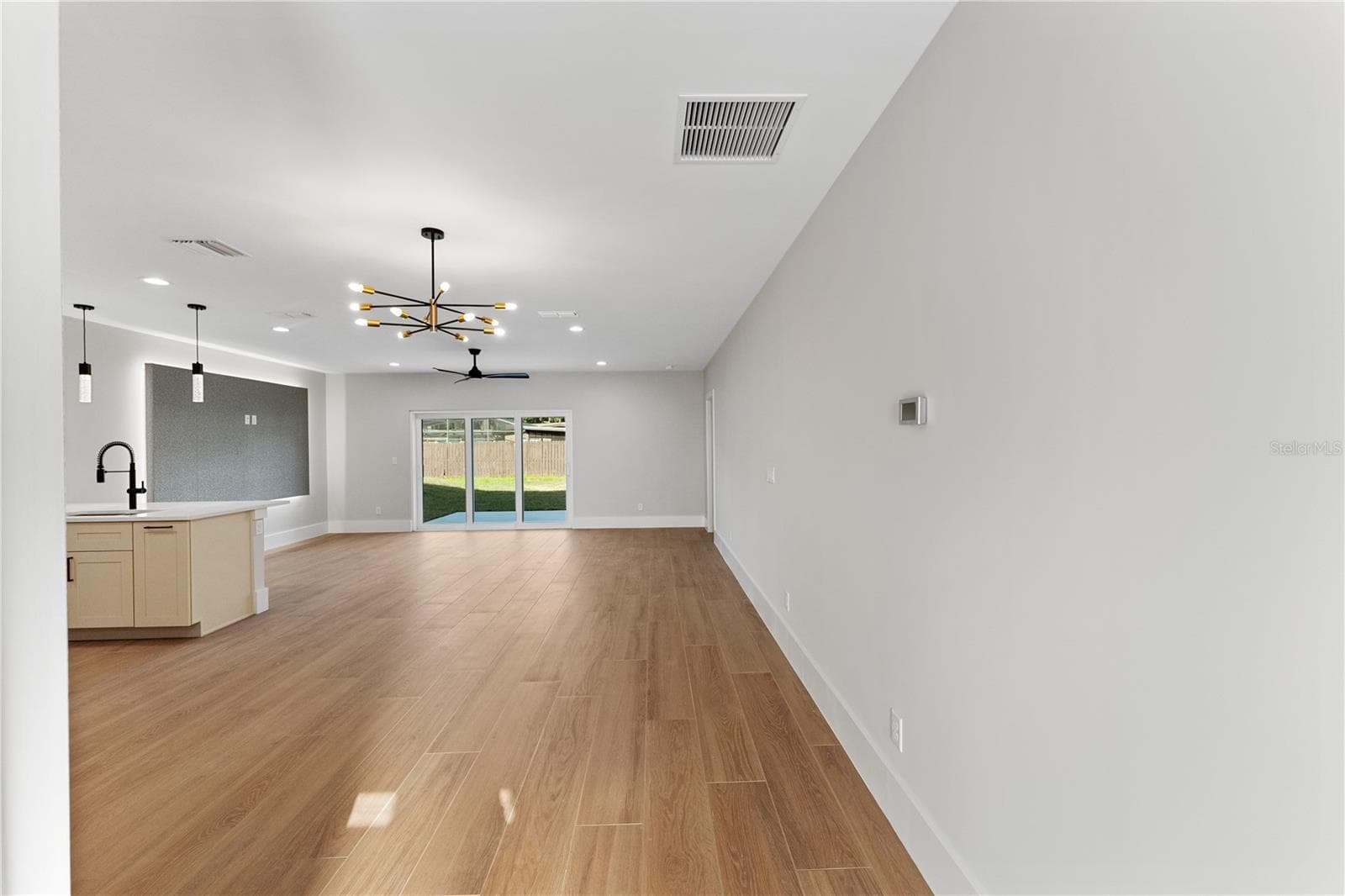Single Family Residence at 457 RIVERVIEW AVE, SANFORD, photo 21 of 54